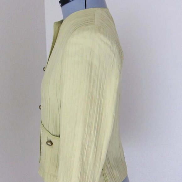 VINTAGE TALBOTS COLLECTION PETITES, GREEN LIGHT WEIGHT PLEATED SILK JACKET-SZ 2P - Picture 2 of 5